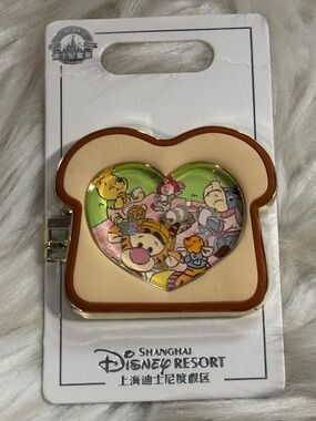 New Shanghai Disney 2026 Spring Pooh and Friends Picnic Hinged Pin
